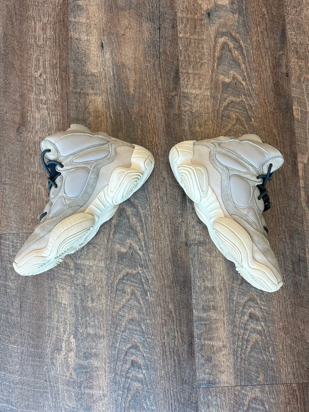 Yeezy adidas 500